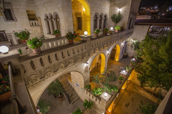 Building design - Stone House Cave Hotel (Nevsehir)