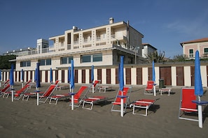 Front of property - Hotel Alta la Vista (Castagneto Carducci)