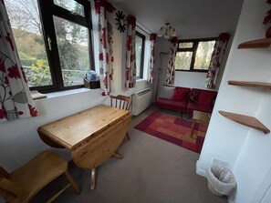 Cottage, Ensuite (Breaks) | Restaurant