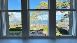 Double Room, Sea View (Four Poster Bed Dulsie) | Soundproofing, bed sheets - Invernairne Guest House (Nairn)