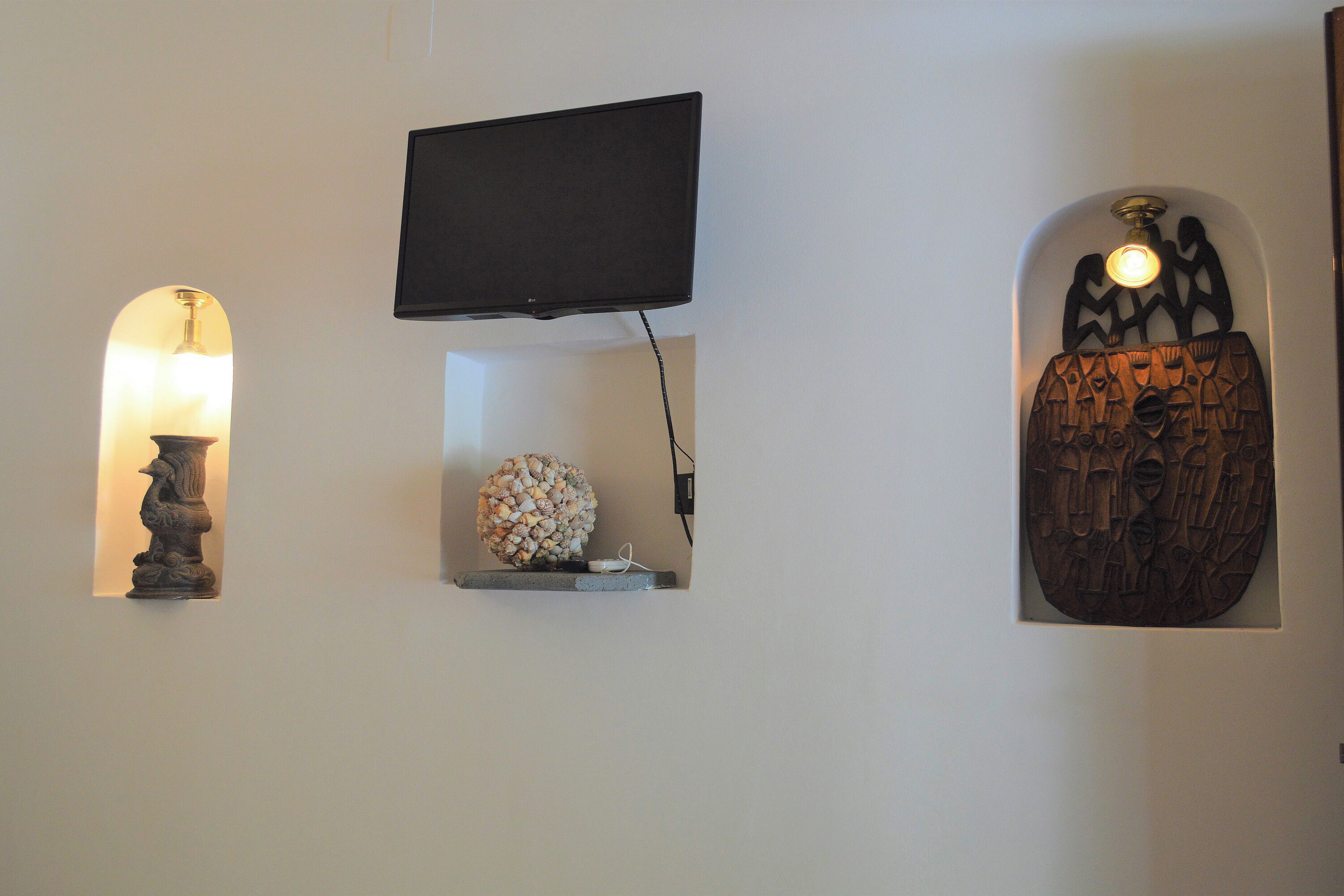 standard double room | minibar, in-room safe, free wifi, bed sheets