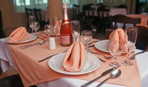 Dining room - Hotel Rivera del Mar (Barranquilla)