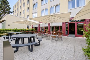 Terrace/patio - Seminaris Sunday Hotel Bad Honnef (Bad Honnef)