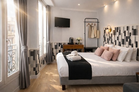 Superior-Doppelzimmer | Hochwertige Bettwaren, individuell dekoriert, individuell eingerichtet. Hôtel Tilde