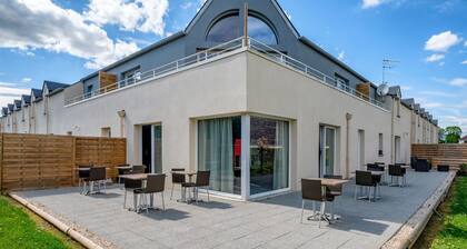 The Originals City, Hôtel Acadine, Le Neubourg