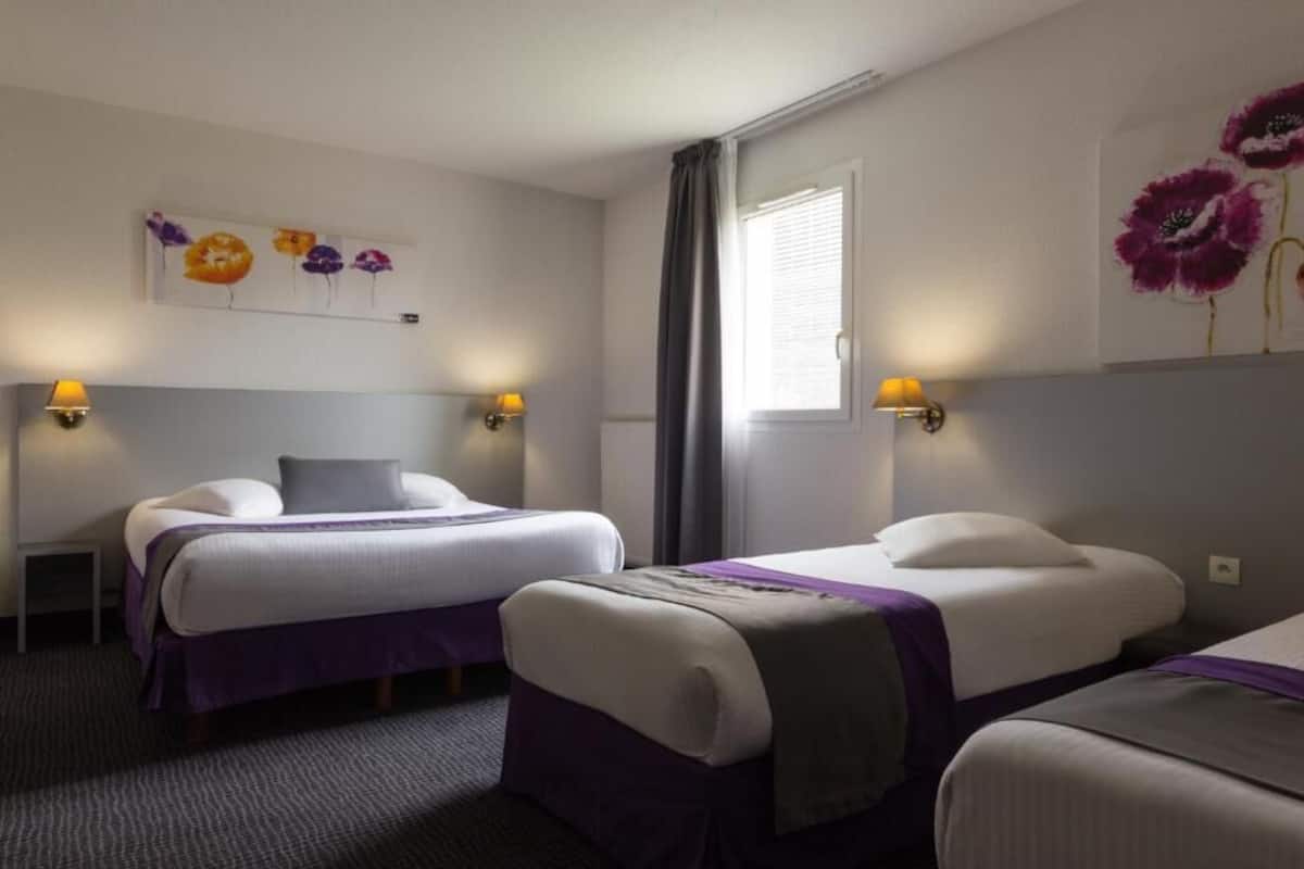 family quadruple room | desk, free wifi, bed sheets