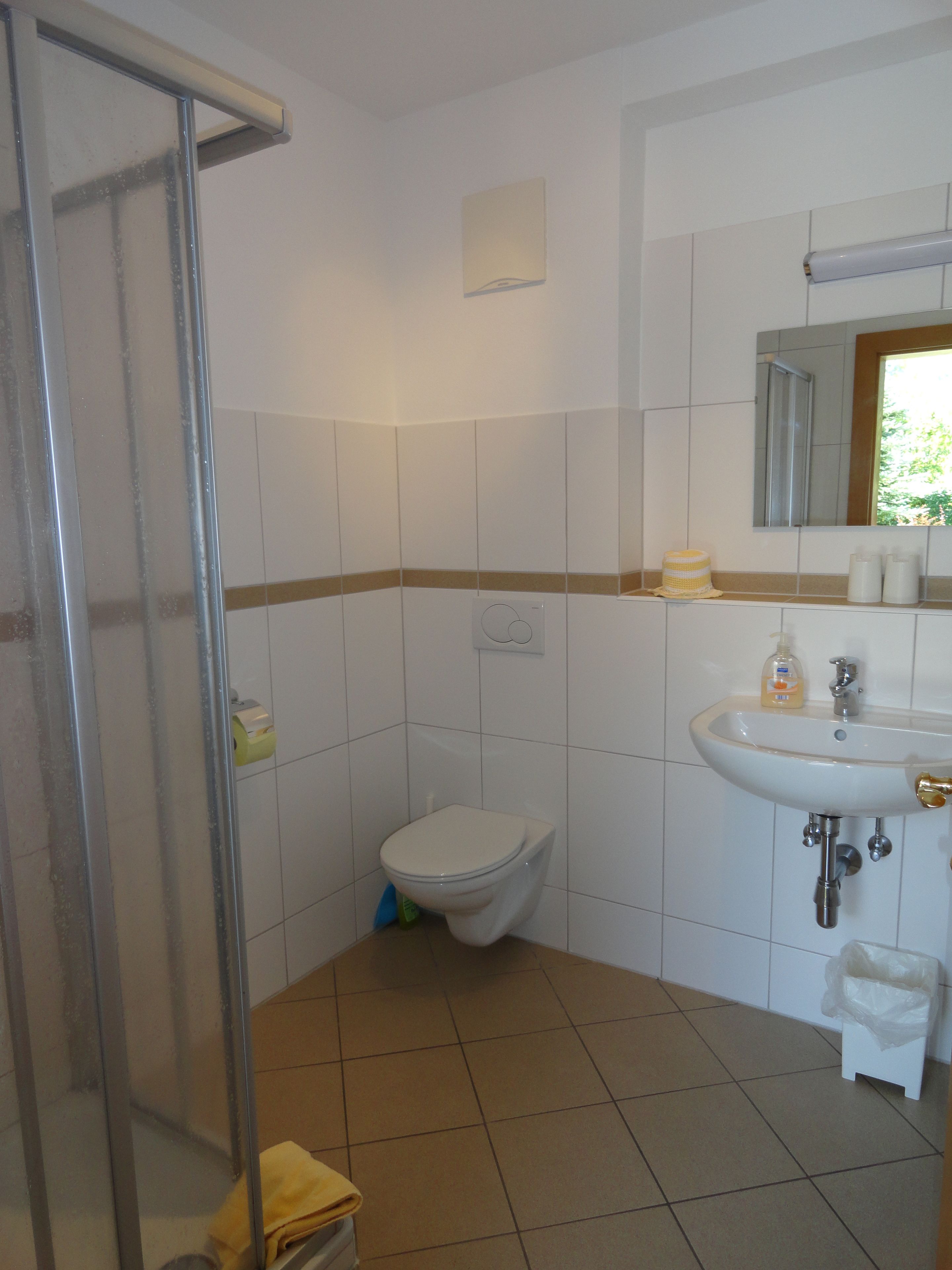 apartment, kitchen, mountain view | bathroom | shower, hair dryer, towels