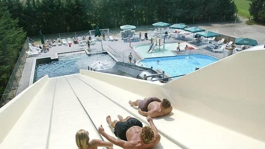 Løkken Klit Camping & Hytteby - Campground