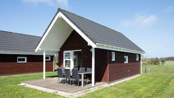 Luxury Cottage, 2 Bedrooms, Private Bathroom | Living area