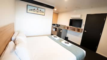 1 habitación, decoración personalizada y muebles diferentes