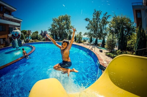 Messambria Fort Beach