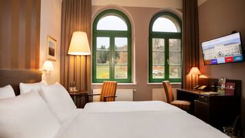 Classic-Doppelzimmer | Allergikerbettwaren, Minibar, Zimmersafe, Schreibtisch
