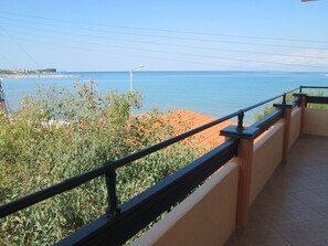 Camera con letto matrimoniale o 2 letti singoli | Balcone