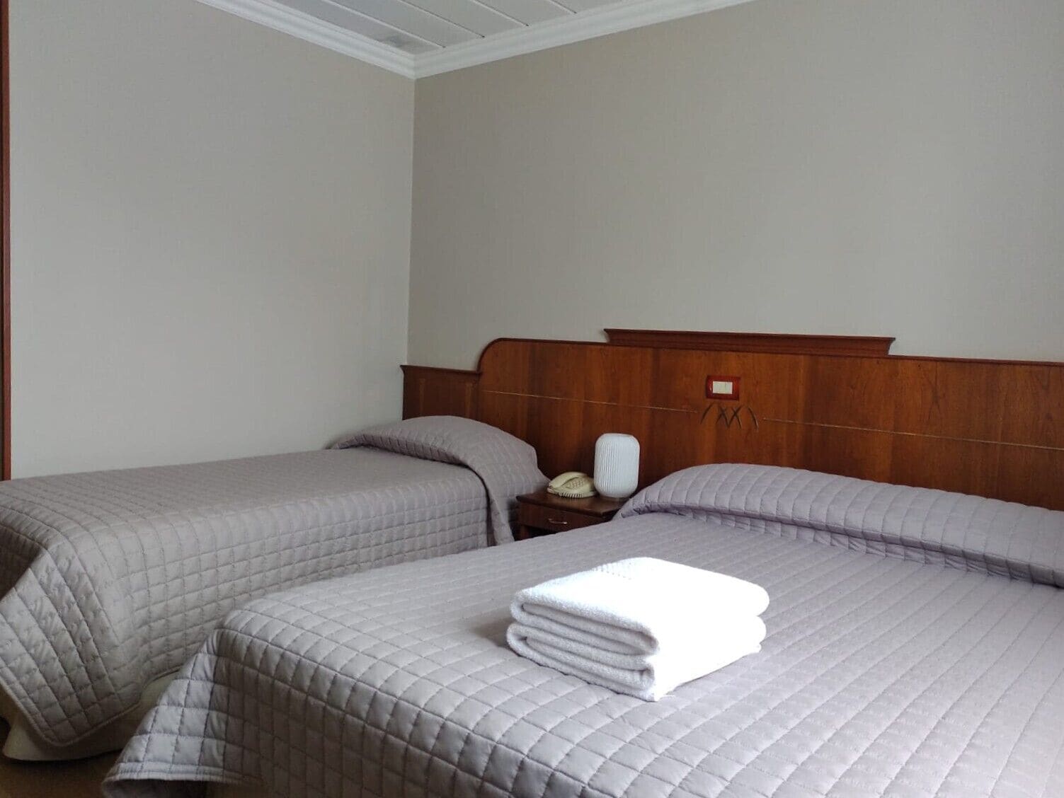 Värdeförvaringsskåp på rummet, individuell inredning och unika möbler