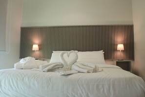 Double Room | In-room safe, individually furnished, desk, laptop workspace - Times Square Suite Hotel (Hawally)