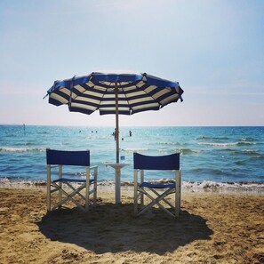 Private beach nearby, sun-loungers, beach umbrellas, beach towels - Ausonia (Follonica)