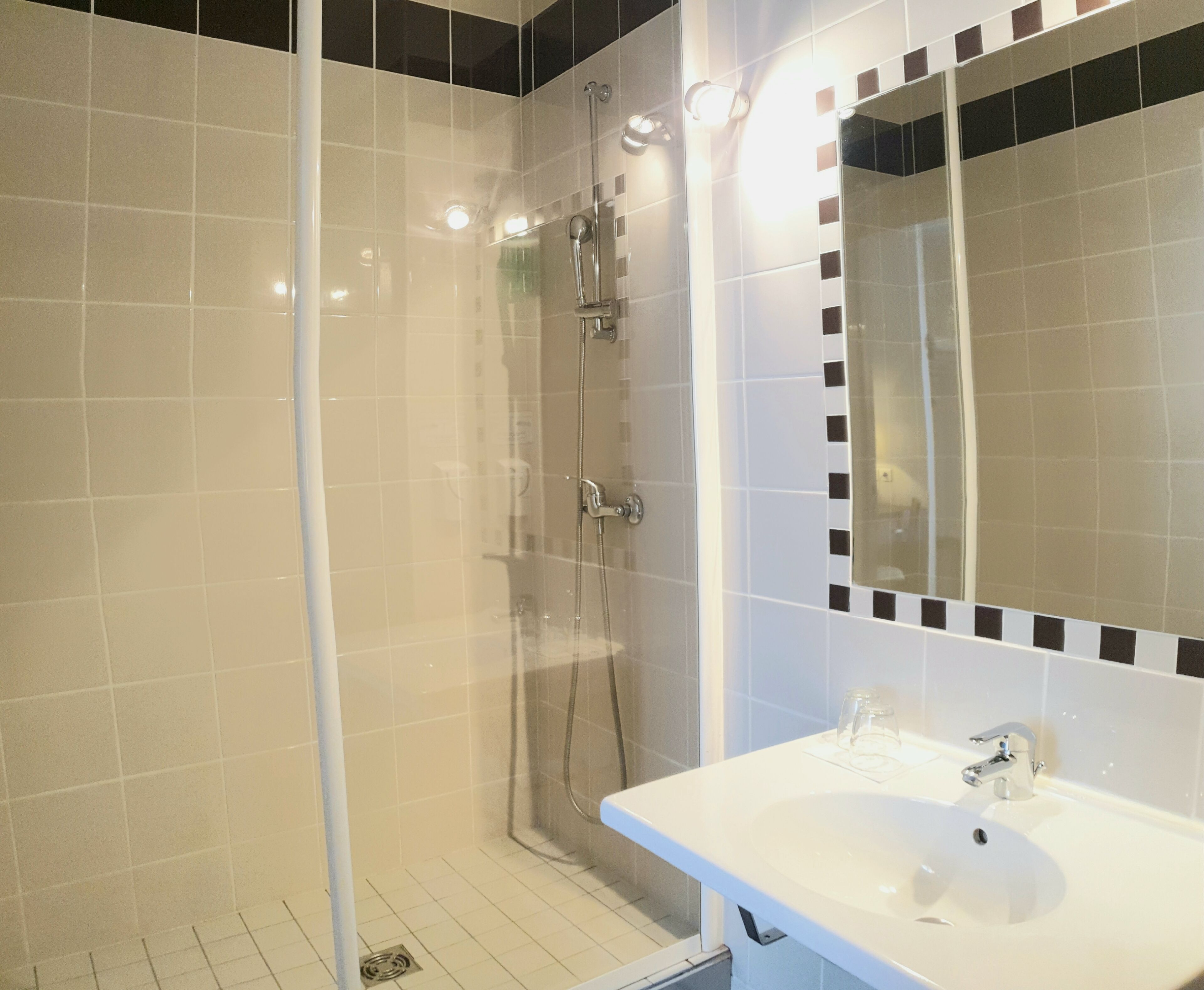 Foto - Brit Hotel Confort Auclair