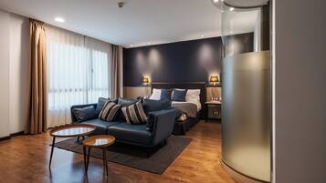 1 habitación, ropa de cama de alta calidad y minibar