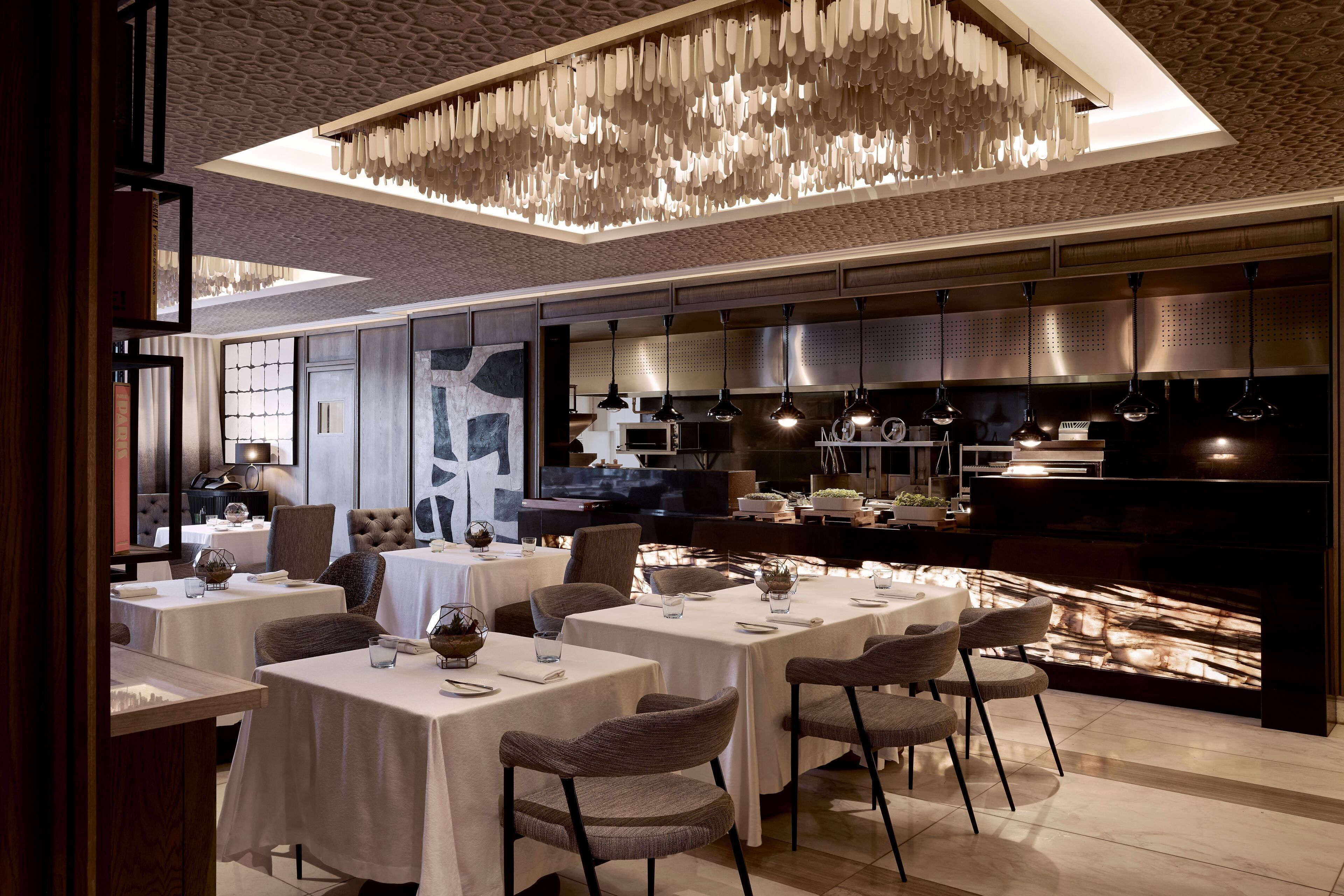 Lunch, dinner served; local and international cuisine, al fresco dining 