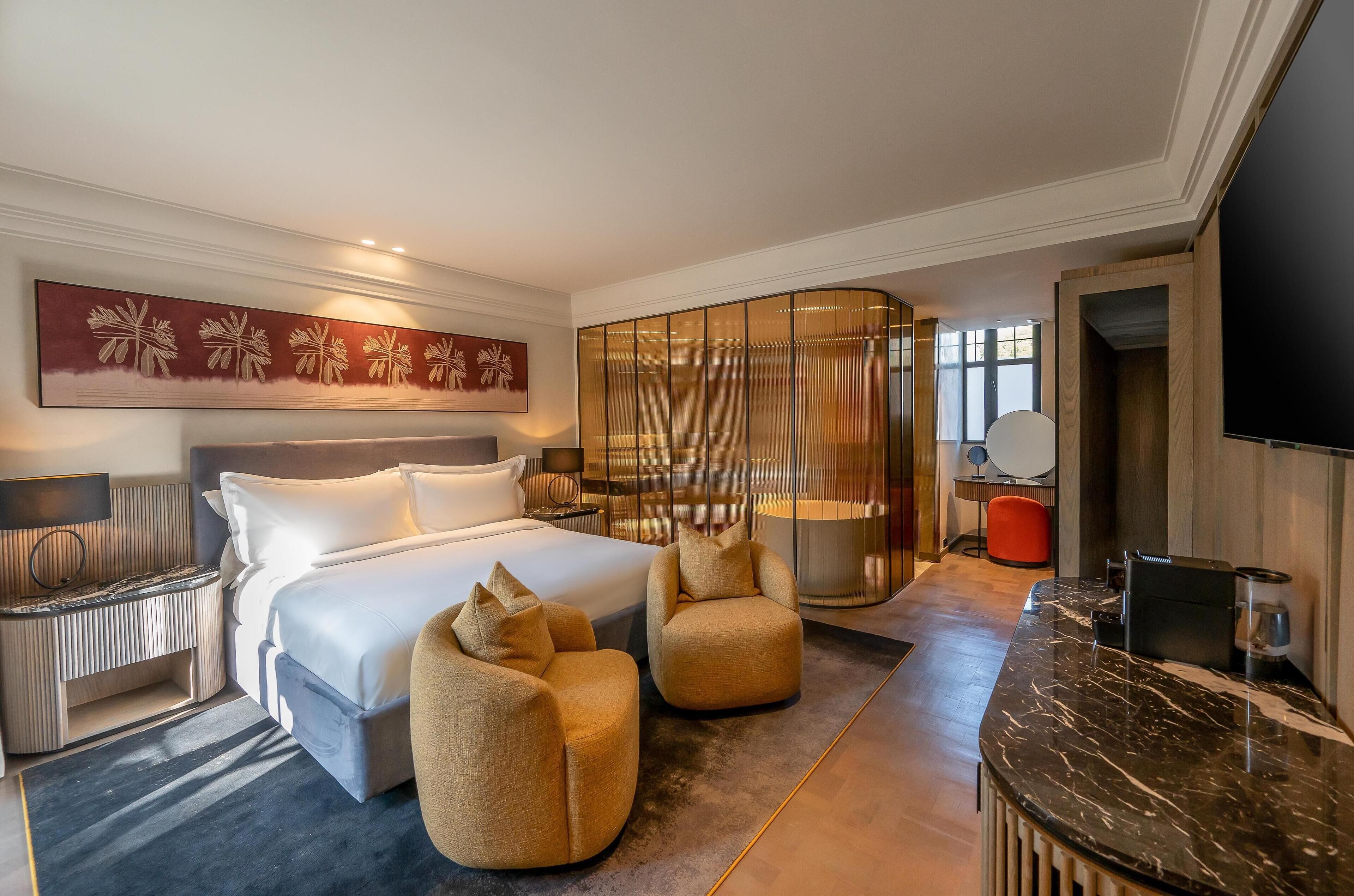 Room, 1 King Bed, Pool View | 1 bedroom, Egyptian cotton sheets, premium bedding, down duvets