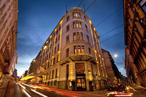 Front of property - evening/night