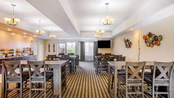 Termasuk sarapan Eropah