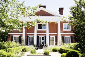 Front of property - Le Biblo Hotel Boutique (Montevideo)