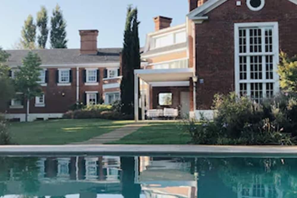 Le Biblo Hotel Boutique