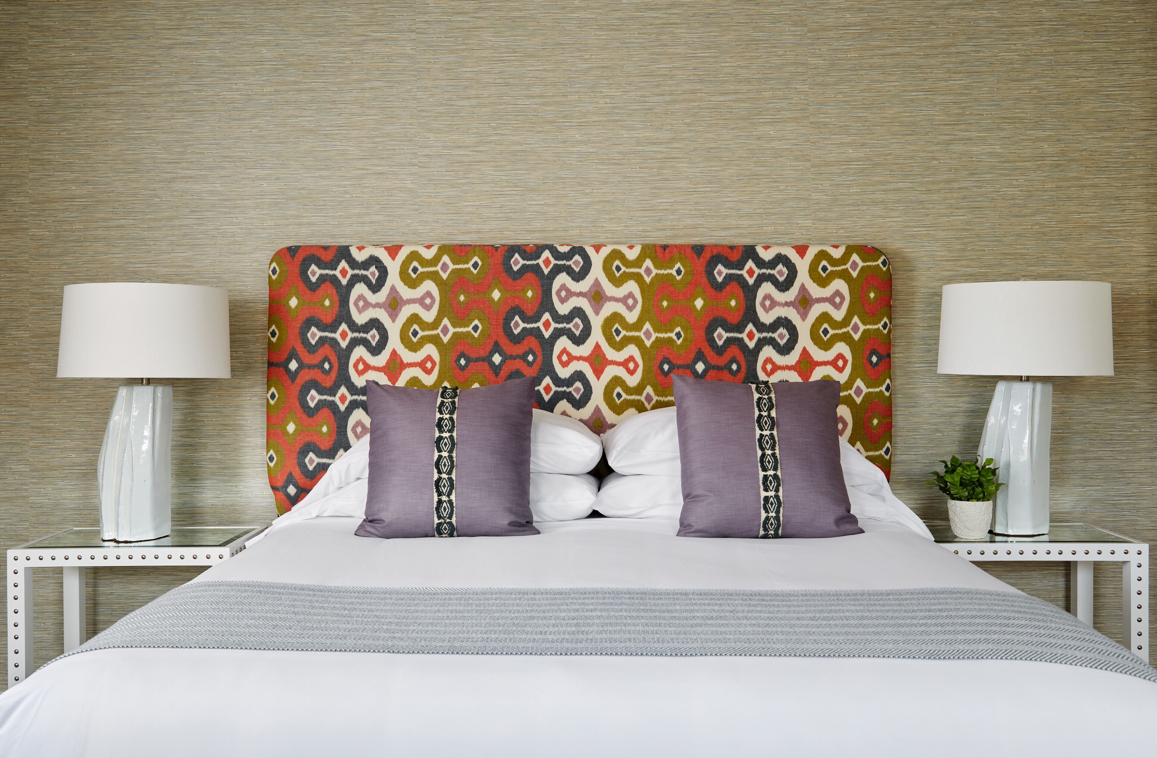 king suite | premium bedding, desk, iron/ironing board, free wifi