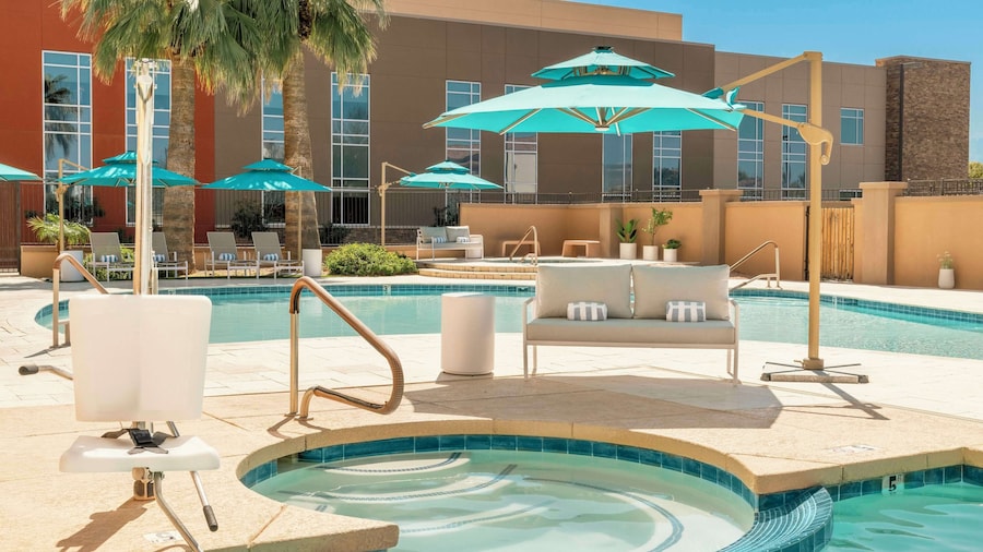 DoubleTree by Hilton Phoenix - Gilbert
