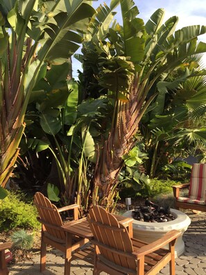 BBQ/picnic Area - Beach Bungalow Inn and Suites (Morro Bay)