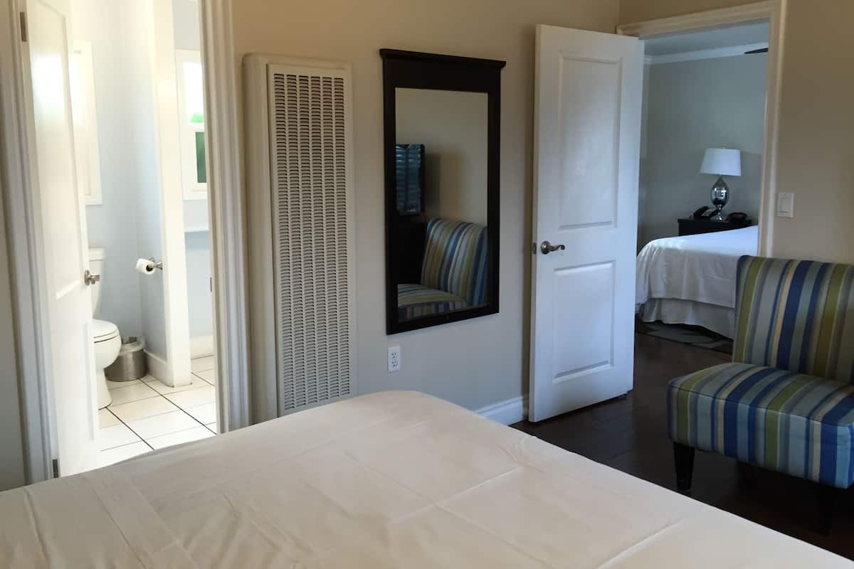 2 habitaciones y ropa de cama hipoalergénica