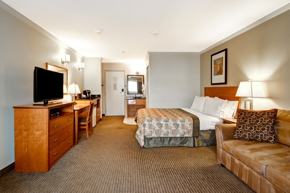 Escritorio y espacio para trabajar con laptop 