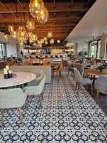 Se ofrece un desayuno a la carta todos los días (por un coste adicional)