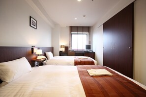 Desk, free WiFi, bed sheets