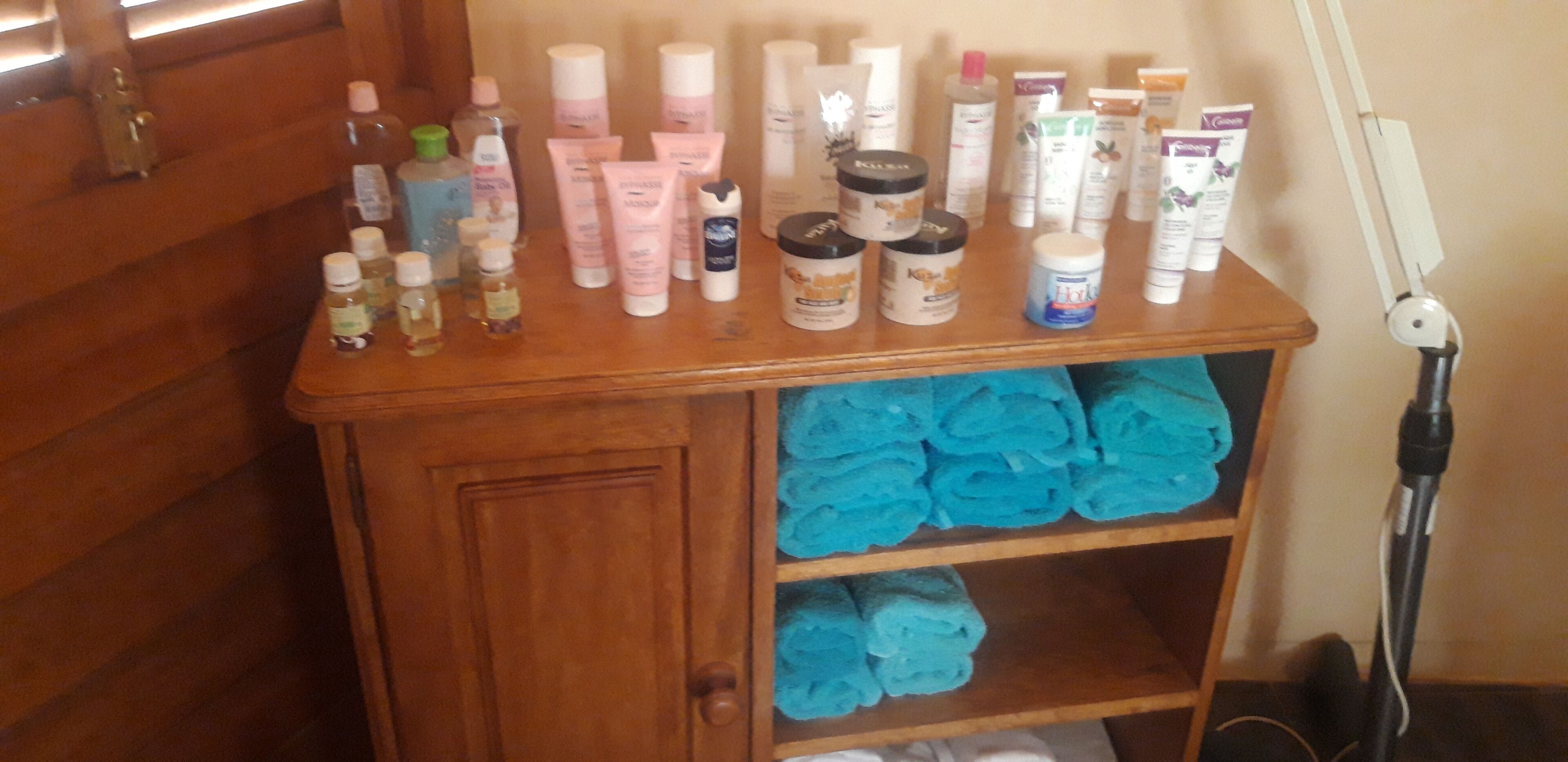 body treatments, body scrubs, facials, massage/treatment rooms