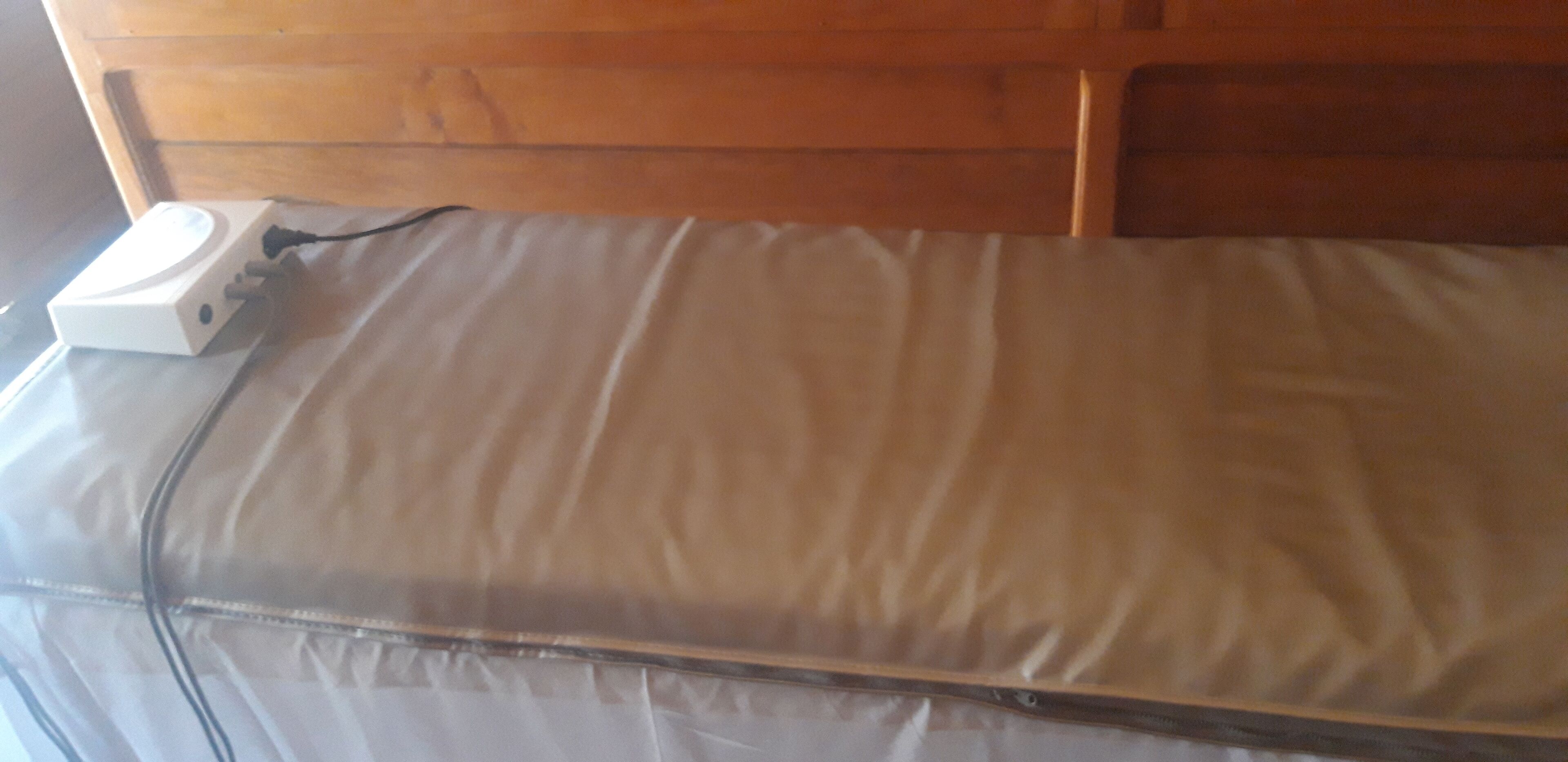 body treatments, body scrubs, facials, massage/treatment rooms