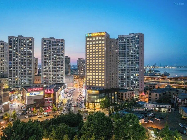 Exterior - Lee Wan Hotel (Dalian)