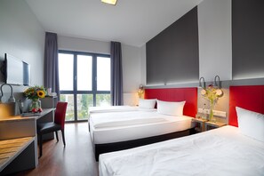 Coffres-forts dans les chambres, bureau, rideaux occultants