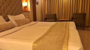 Literie de qualité supérieure, matelas mémoire de forme, minibar