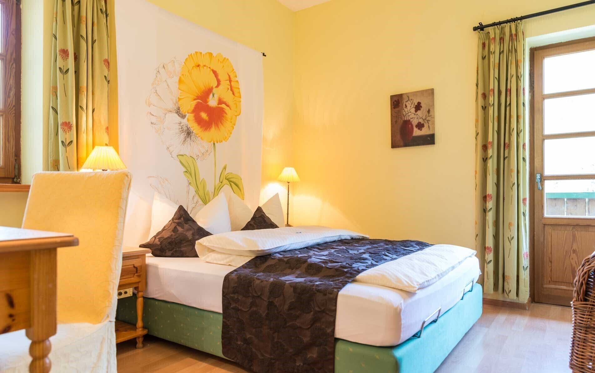 single room | in-room safe, iron/ironing board, cots/infant beds, rollaway beds