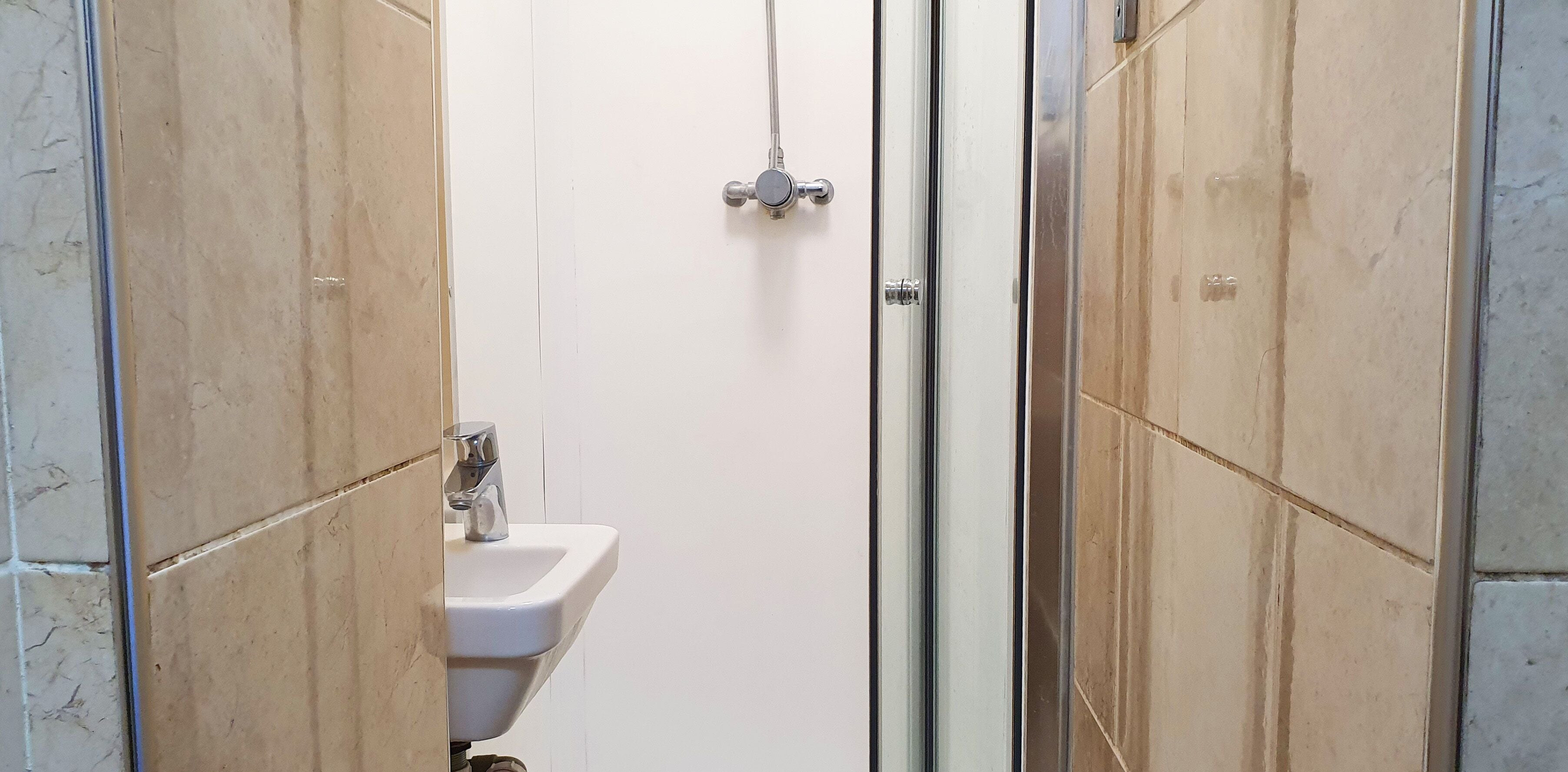 Foto - Onefam Waterloo 18-36 years old