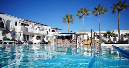Apartamentos Plaza Azul