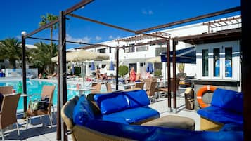 Poolbar