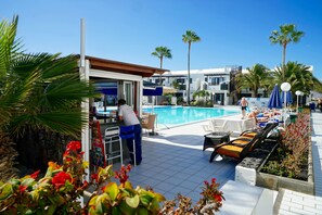 Bar ved poolen