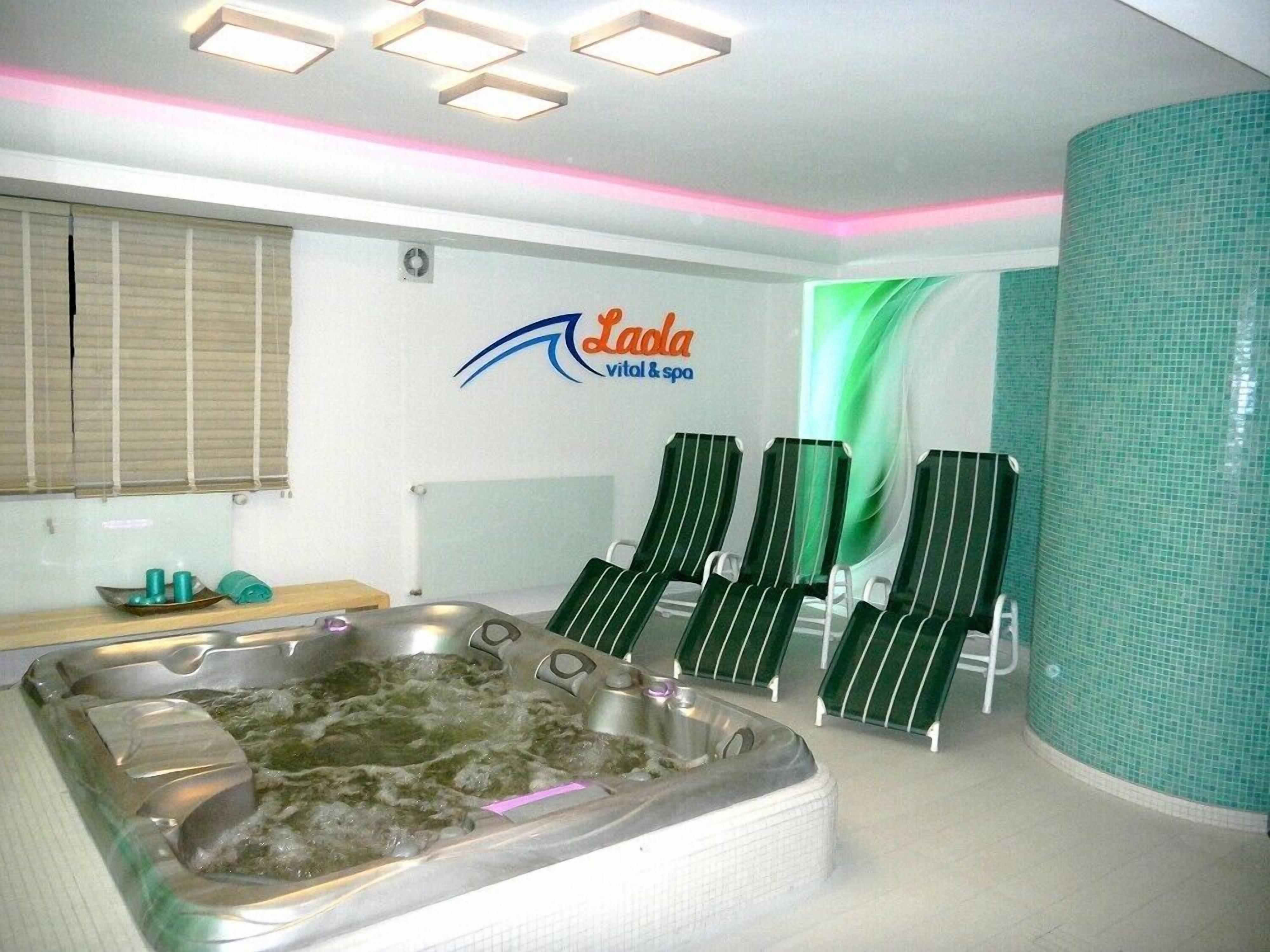 Body treatments, massage/treatment rooms, manicures and pedicures