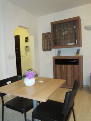 Standard Apartment | Living room