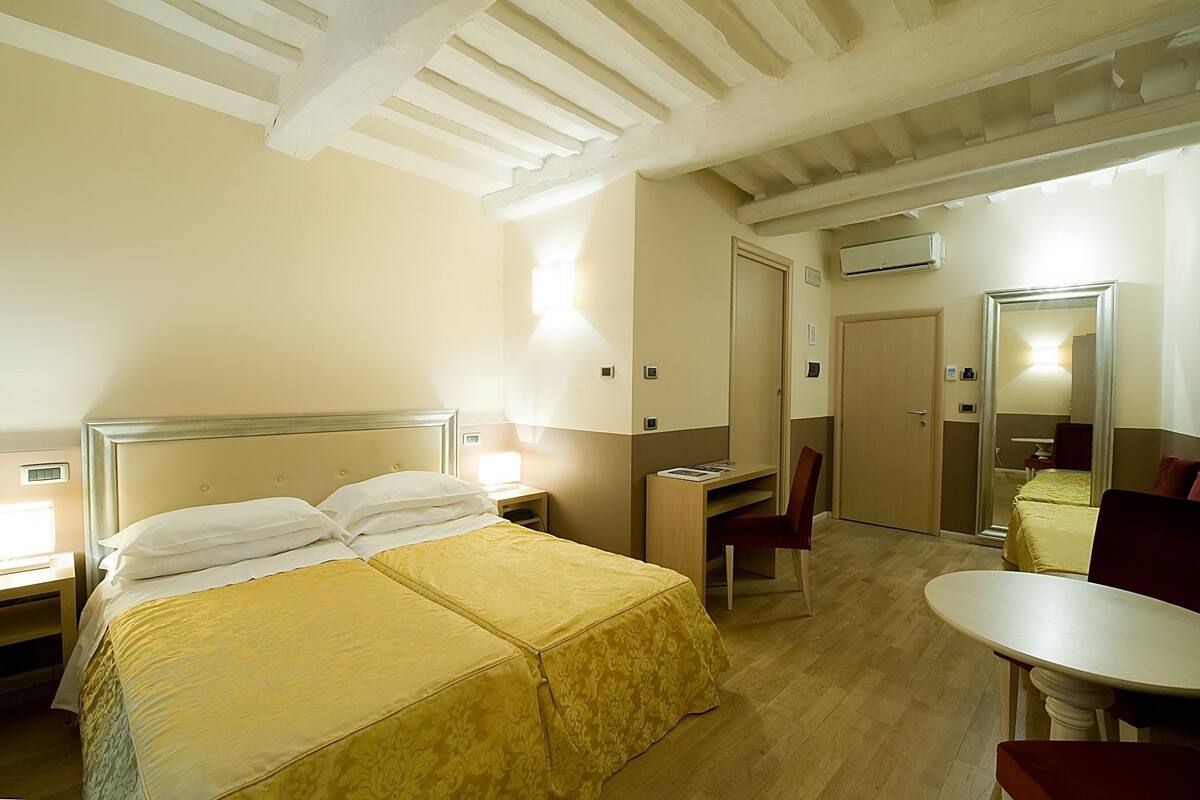 Quarto casal ou duplo standard, suíte, na torre | Frigobar, cofres nos quartos, quartos à prova de som, Wi-Fi de cortesia