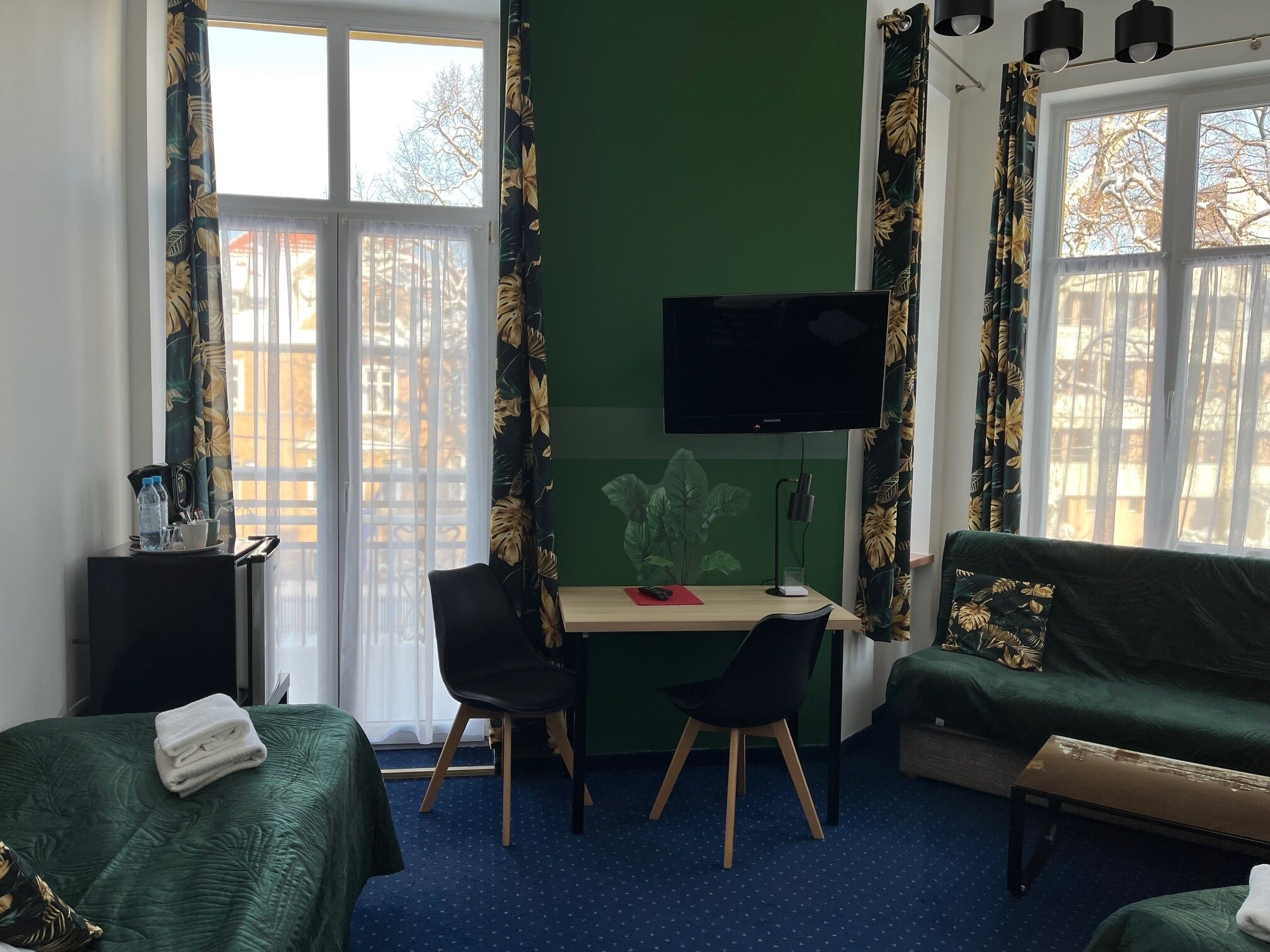 standard double or twin room | in-room safe, free wifi, bed sheets