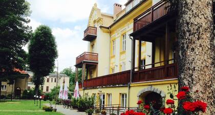 Hotel Bella